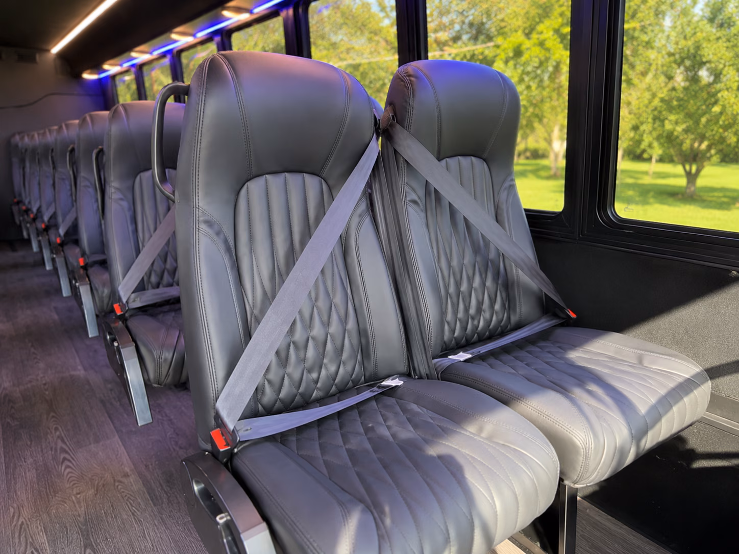 charter buses for tallahassee venue to venue wedding day runs