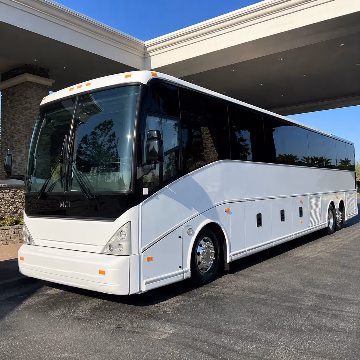 find the perfect transportation for your next airport transfer 2