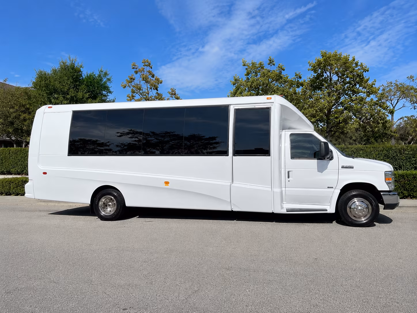 find the perfect transportation for your next corporate event 5