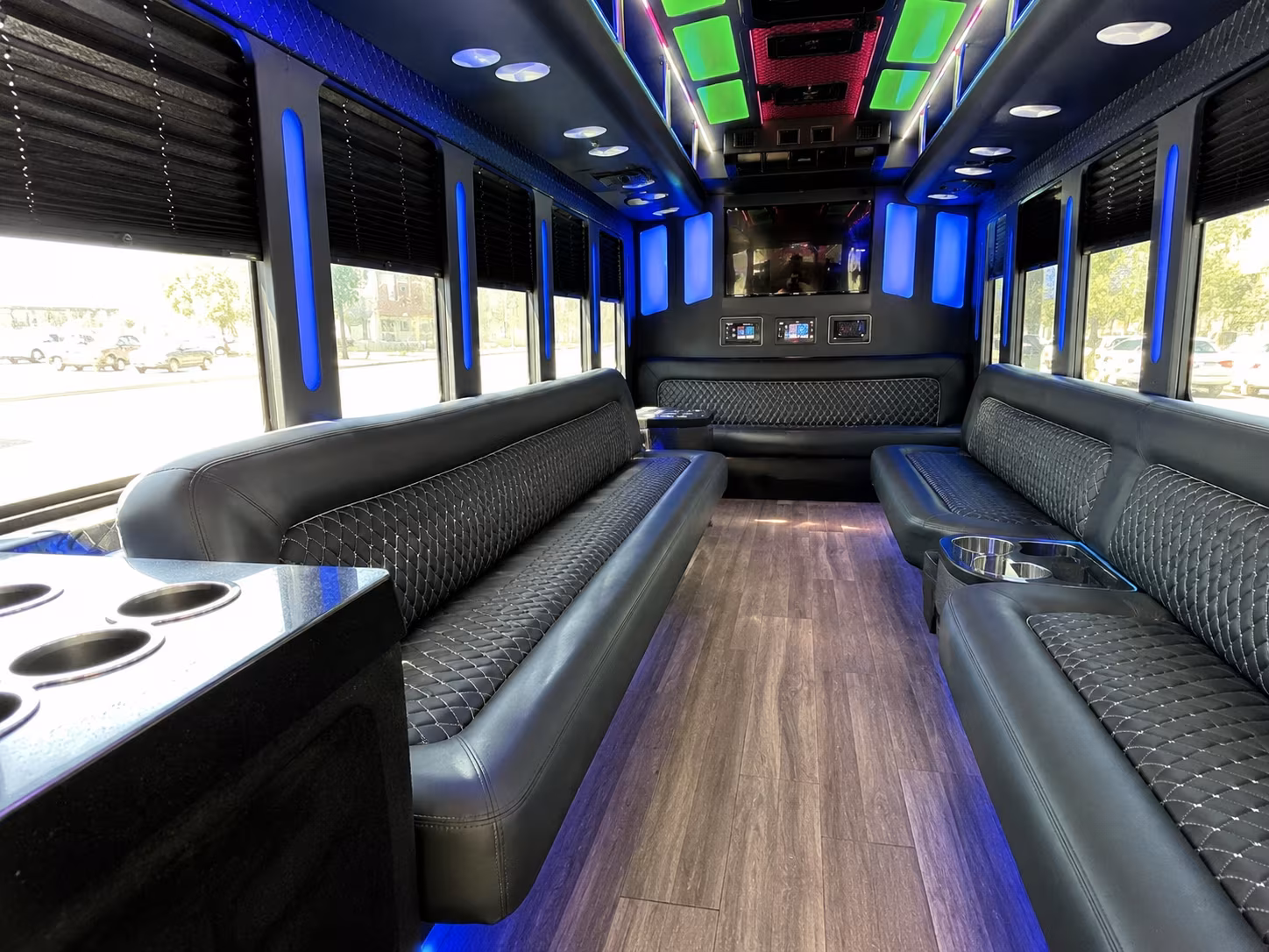 tallahassee 15 passenger party bus inside