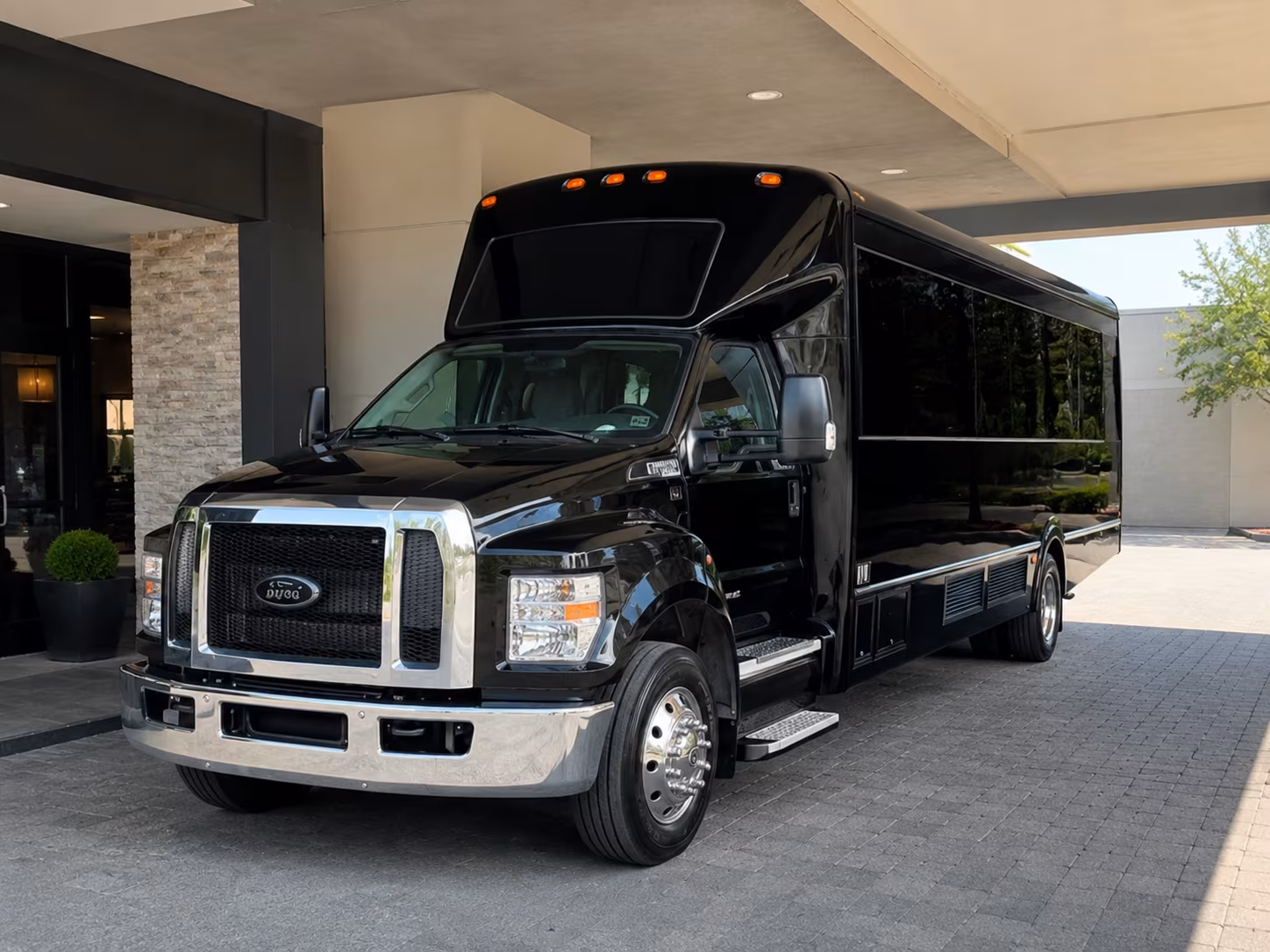 tallahassee wedding party bus rental
